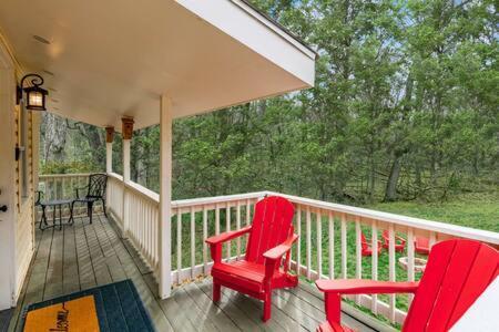 Harpers Ferry Cabin Hot Tub, Deck, Fire Pit, Wifi Ngoại thất bức ảnh