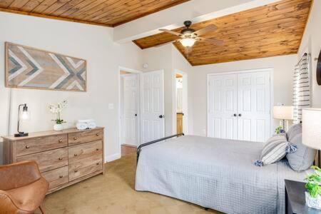 Harpers Ferry Cabin Hot Tub, Deck, Fire Pit, Wifi Ngoại thất bức ảnh