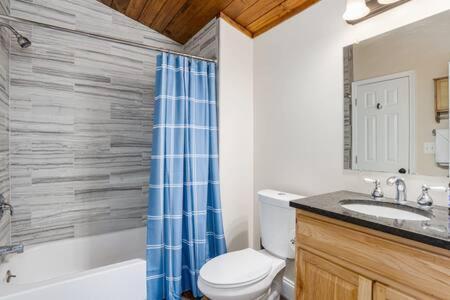 Harpers Ferry Cabin Hot Tub, Deck, Fire Pit, Wifi Ngoại thất bức ảnh