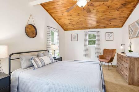Harpers Ferry Cabin Hot Tub, Deck, Fire Pit, Wifi Ngoại thất bức ảnh